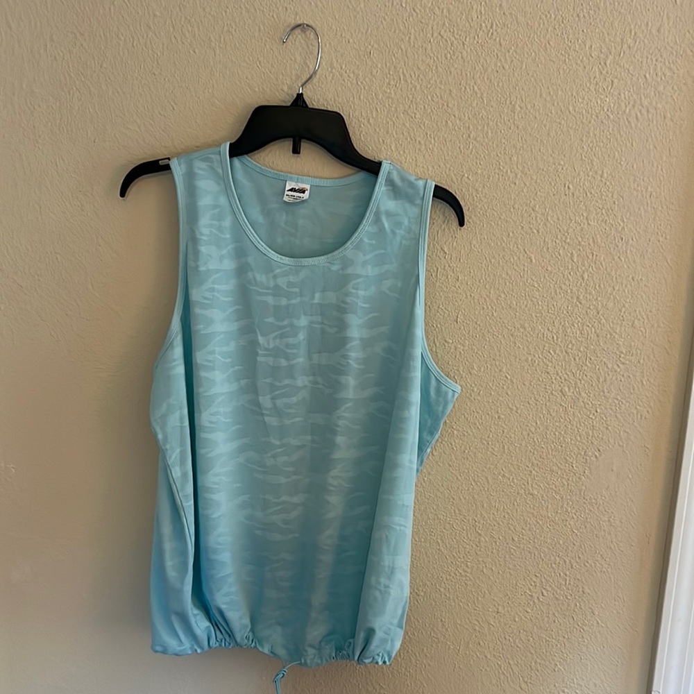Tank top for workout